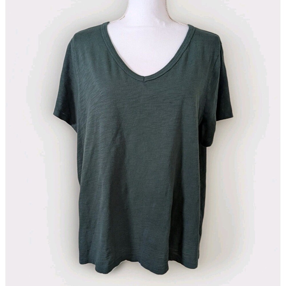 Old Navy Dark Green V-Neck Short Sleeve Tee